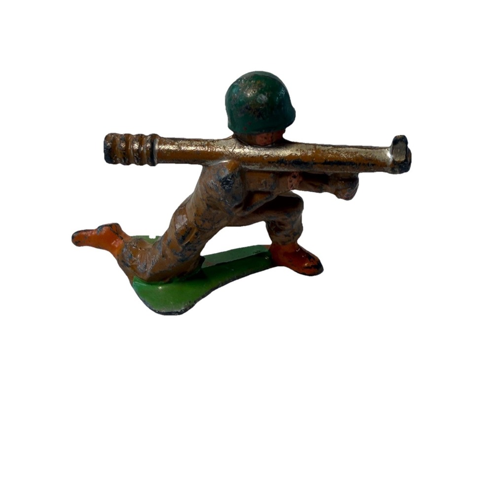 Vintage Barclay Cast Metal Bazooka Soldier Army Figure Hand Painted WWII Era